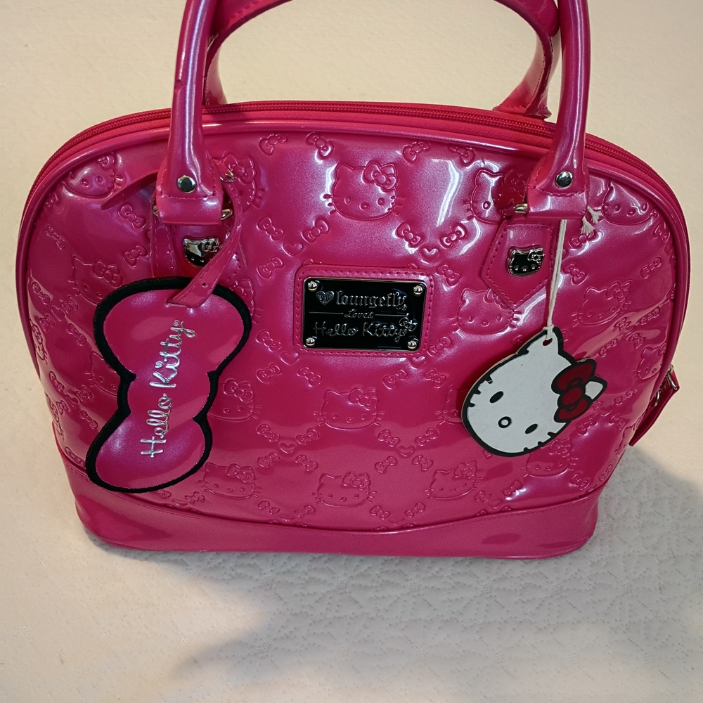 LOUNGEFLY&HELLO KITTY💞